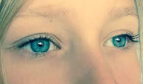 Ojos azules